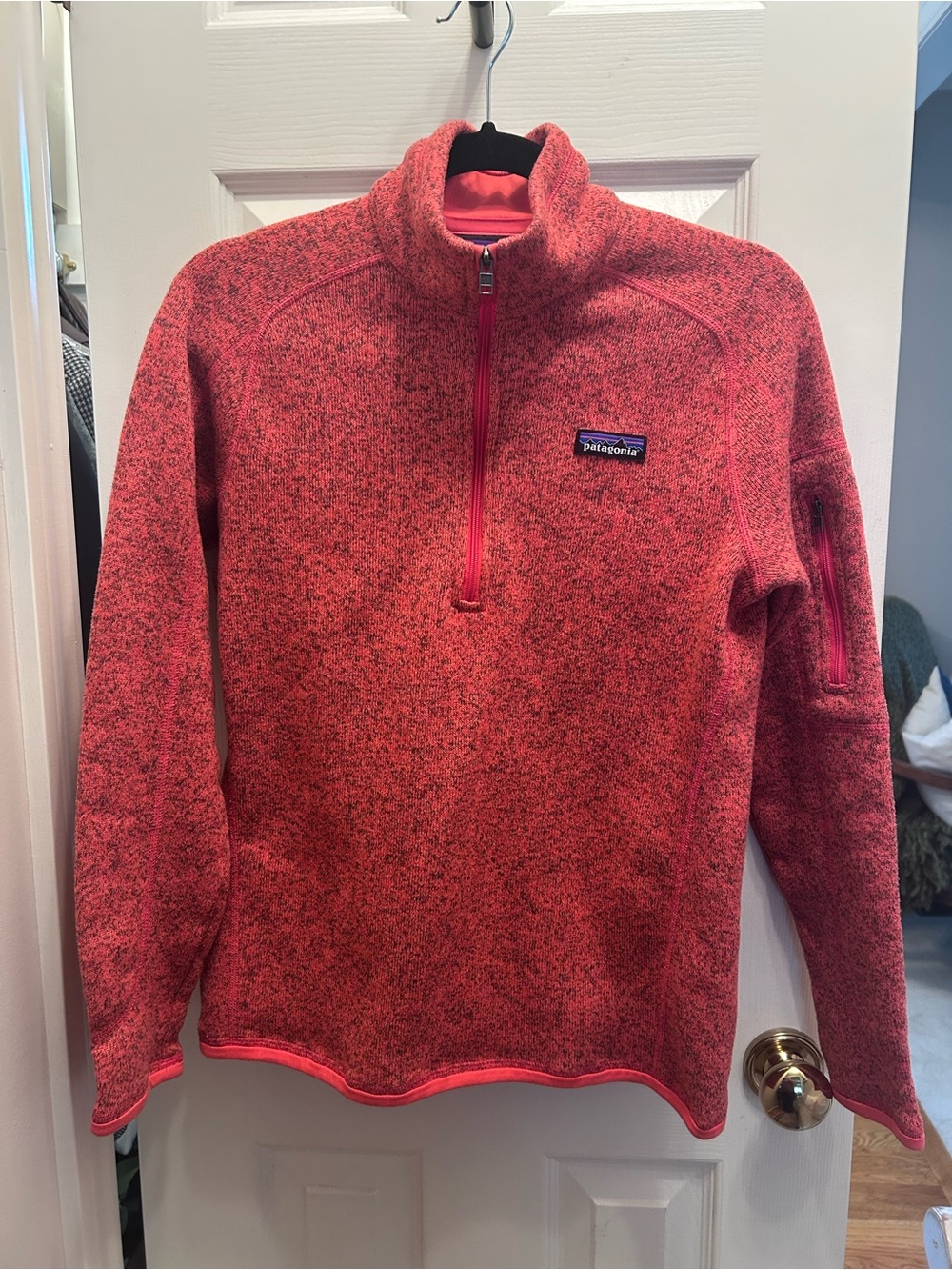 Patagonia Better Sweater 1/4 Zip Pullover Fleece Jacket in Coral. Size M